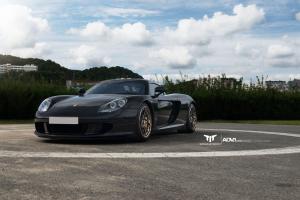 Porsche Carrera GT by Motion in Motorsport by ADV.1 Wheels (ADV05C Track Spec CS) '2015